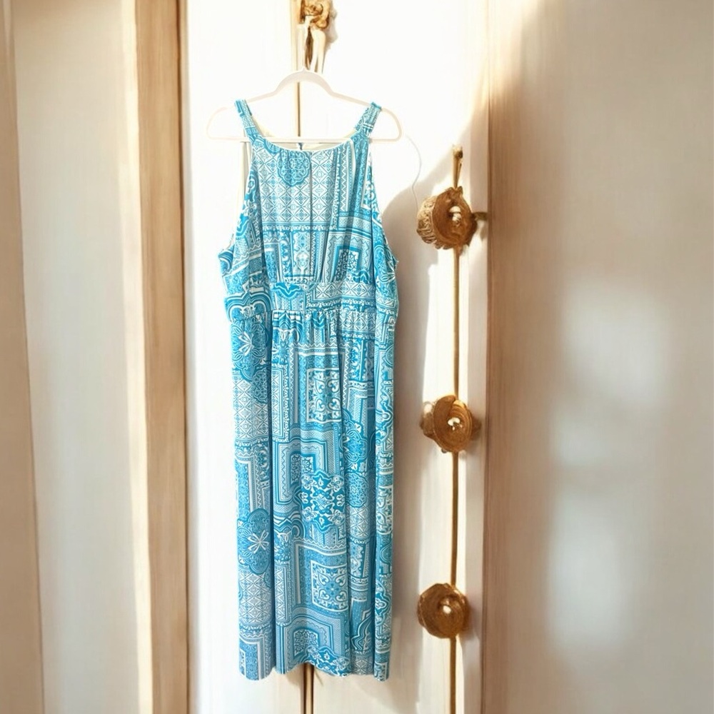 Carmen Marc Valvo Blue and White Tile Print Maxi Halter dress with Pockets